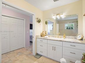 142 NW 10th Ct, Boynton Beach FL 33426