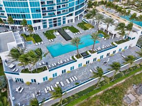 2711 S Ocean Dr 2305, Hollywood FL 33019