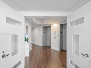 2711 S Ocean Dr 2305, Hollywood FL 33019