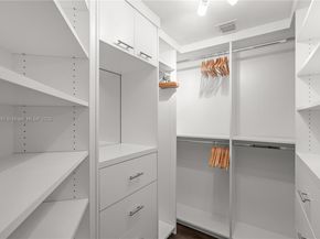 2711 S Ocean Dr 2305, Hollywood FL 33019