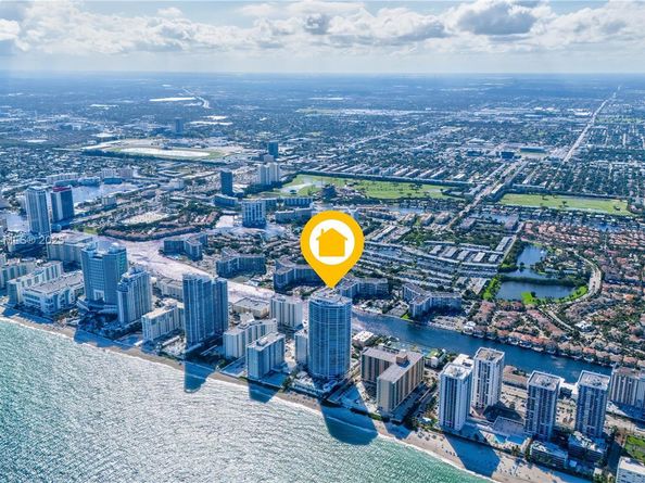 2711 S Ocean Dr 2305, Hollywood FL 33019