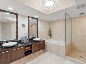 2711 S Ocean Dr 2305, Hollywood FL 33019