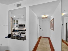 715 Crandon Blvd PH5, Key Biscayne FL 33149
