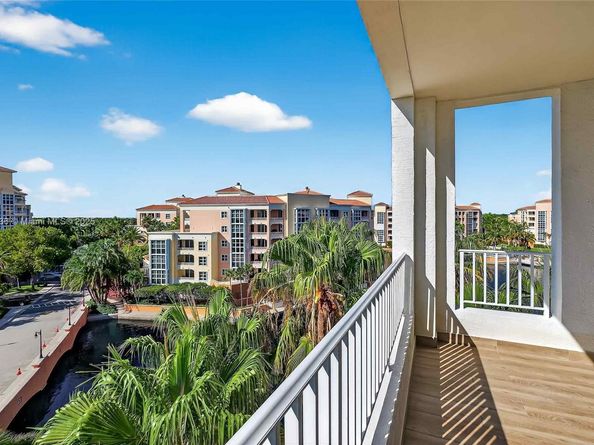 715 Crandon Blvd PH5, Key Biscayne FL 33149