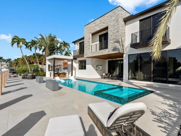 401 Bontona Ave, Fort Lauderdale FL 33301