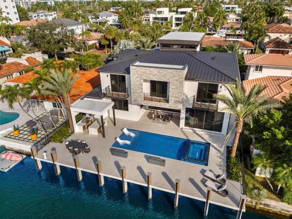 401 Bontona Ave, Fort Lauderdale FL 33301