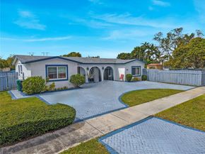 8430 SW 129th Ave, Miami FL 33183