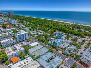 7928 Harding Ave 2, Miami Beach FL 33141