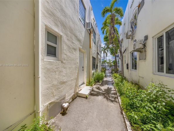 7928 Harding Ave 2, Miami Beach FL 33141