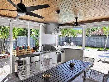 1650 SW 27th Ave