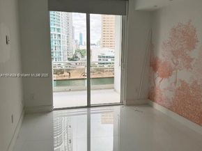 901 Brickell Key Blvd 906, Miami FL 33131