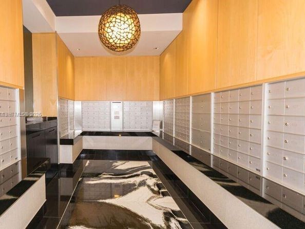 901 Brickell Key Blvd 906, Miami FL 33131