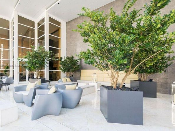 901 Brickell Key Blvd 906, Miami FL 33131