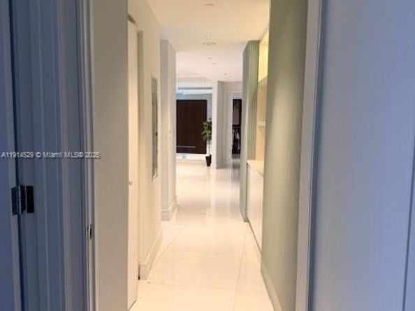 901 Brickell Key Blvd 906, Miami FL 33131