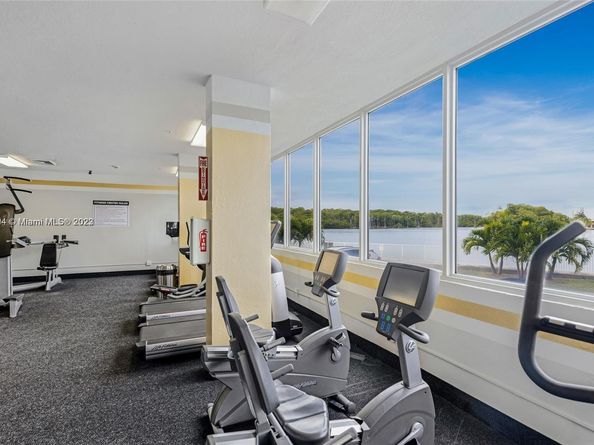 400 Kings Point Dr 1406, Sunny Isles Beach FL 33160