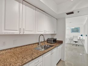 90 Alton Rd 2907, Miami Beach FL 33139