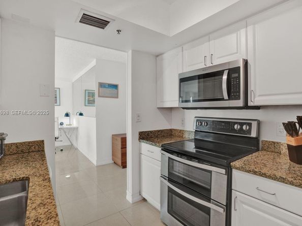 90 Alton Rd 2907, Miami Beach FL 33139