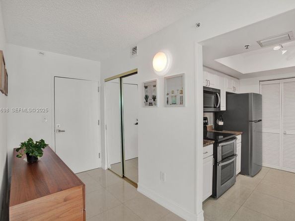 90 Alton Rd 2907, Miami Beach FL 33139