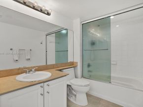 90 Alton Rd 2907, Miami Beach FL 33139