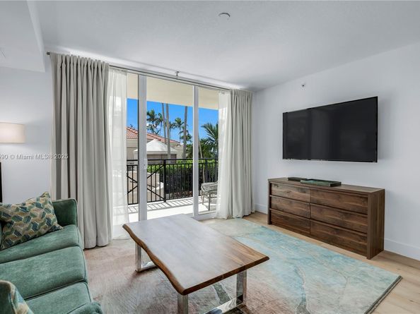 610 W Las Olas Blvd 820N, Fort Lauderdale FL 33312