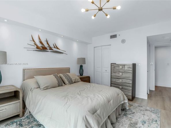 610 W Las Olas Blvd 820N, Fort Lauderdale FL 33312