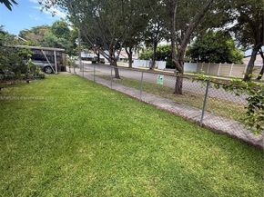 11472 SW 4th St, Sweetwater FL 33174
