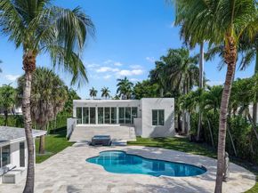 1090 NE 84th St, Miami FL 33138