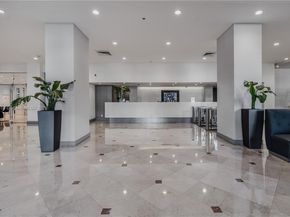 100 Lincoln Rd 323, Miami Beach FL 33139