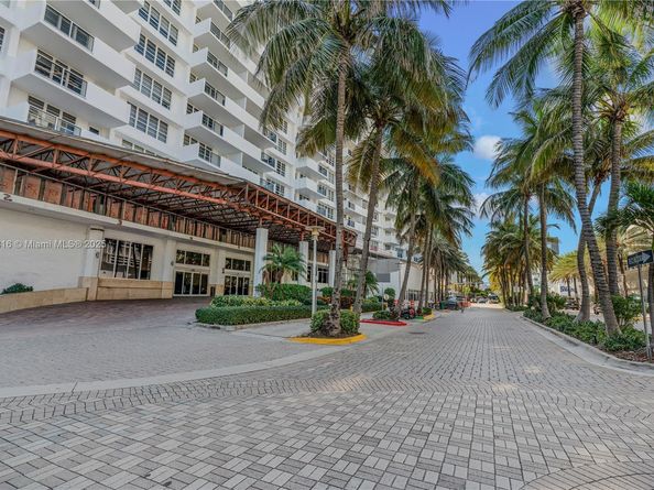 100 Lincoln Rd 323, Miami Beach FL 33139