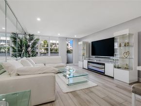 100 Lincoln Rd 323, Miami Beach FL 33139