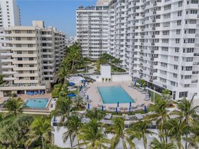 100 Lincoln Rd 323, Miami Beach FL 33139
