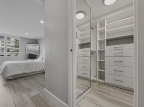 100 Lincoln Rd 323, Miami Beach FL 33139