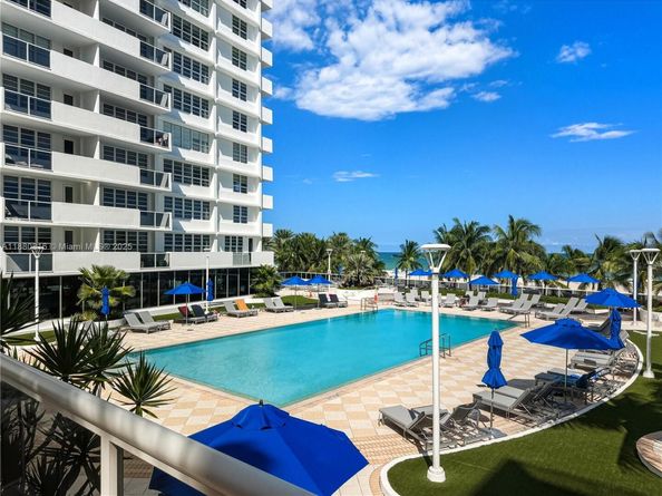 100 Lincoln Rd 323, Miami Beach FL 33139