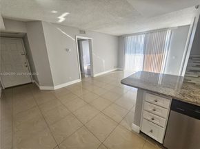 734 Executive Center Dr 12, West Palm Beach FL 33401