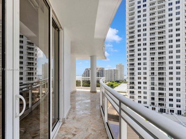901 Brickell Key Blvd 1409, Miami FL 33131