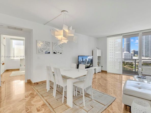 901 Brickell Key Blvd 1409, Miami FL 33131