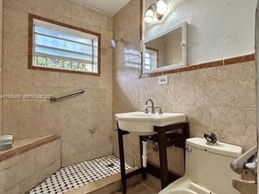 1060 Oriental Blvd, Opa-Locka FL 33054