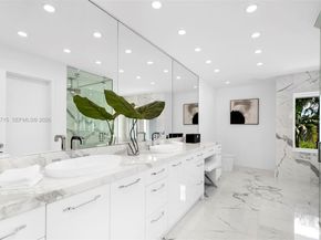 6832 Sunrise Ct, Coral Gables FL 33133