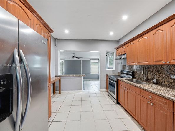 125 NW 121st St, North Miami FL 33168