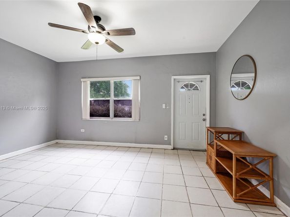 125 NW 121st St, North Miami FL 33168