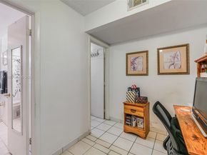 130 NW 87th Ave H216, Miami FL 33172