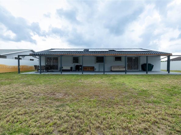 19266 NW 18th Ave, Miami Gardens FL 33056