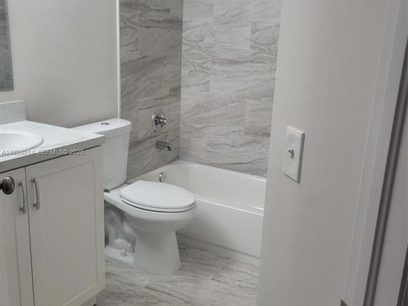 15750 SW 92nd Ave 29C, Palmetto Bay FL 33157