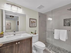 7406 N Devon Dr 108, Tamarac FL 33321