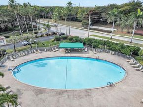 7406 N Devon Dr 108, Tamarac FL 33321