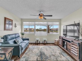 7406 N Devon Dr 108, Tamarac FL 33321