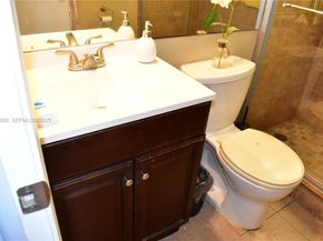 9141 Sunrise Lakes Blvd 201, Sunrise FL 33322