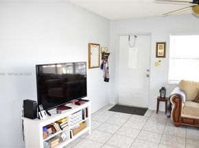 9141 Sunrise Lakes Blvd 201, Sunrise FL 33322