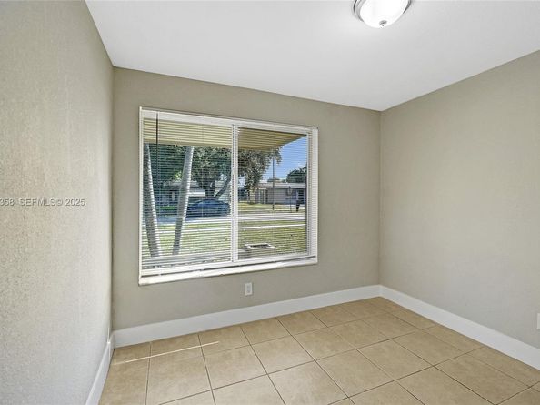 1777 NW 34th Ave, Lauderhill FL 33311