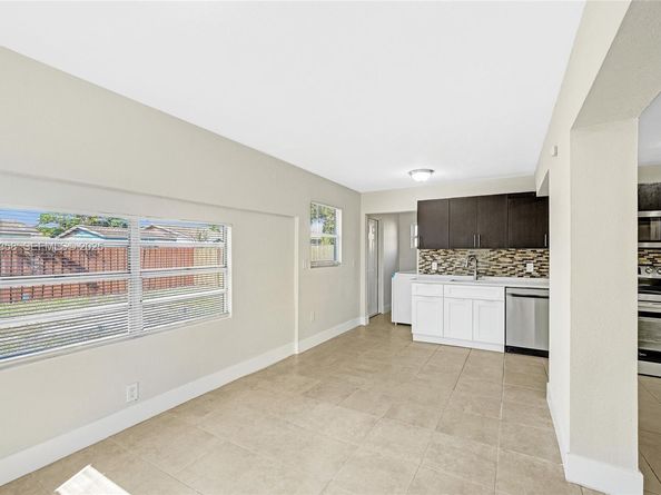 1777 NW 34th Ave, Lauderhill FL 33311